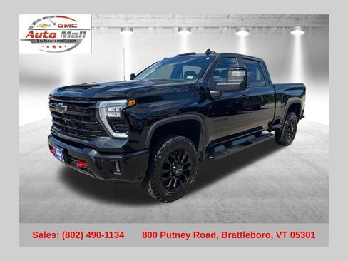 Used 2025 Chevrolet Silverado 3500 LT w/ Trail Boss Package AWD/4WD image 1
