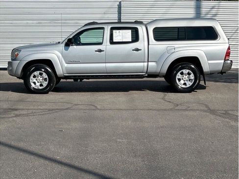 Used 2005 Toyota Tacoma 4x4 Double Cab image 7