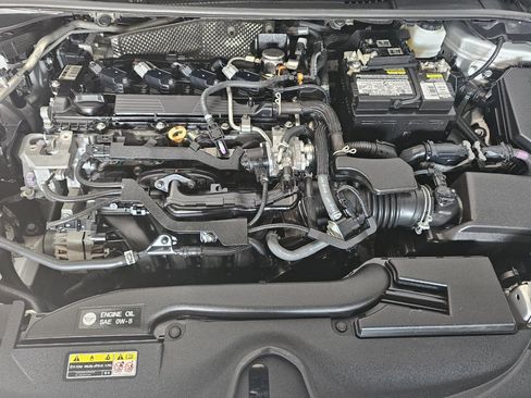 Used 2023 Toyota Corolla LE FWD image 43