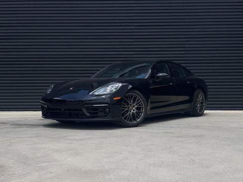 Certified 2023 Porsche Panamera Platinum Edition RWD image 1