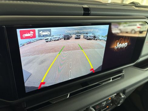 New 2026 Jeep Wrangler Unlimited Rubicon 392 w/ Quick Order Package 27X Moab AWD/4WD image 22