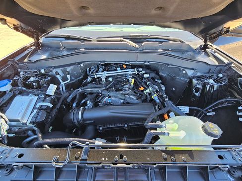 New 2026 Ford Explorer Active w/ Active Comfort Package image 33