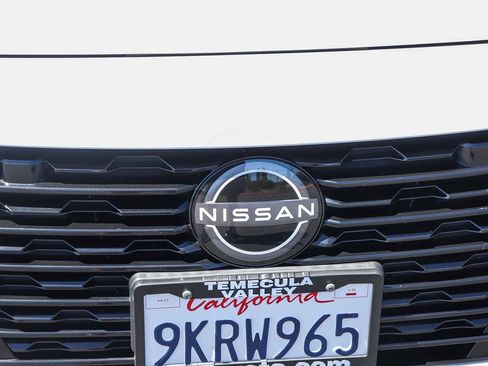 Used 2024 Nissan Sentra SR FWD image 13