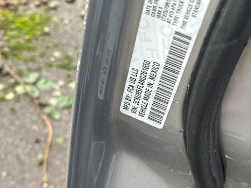 Used 2022 RAM 2500 Laramie image 28