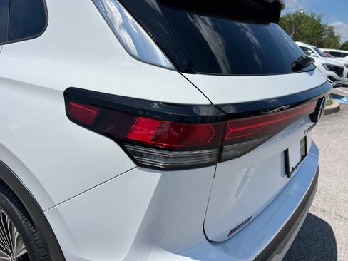 New 2026 Volkswagen Tiguan S AWD/4WD image 12
