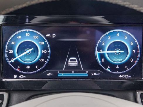 Certified 2023 Hyundai Elantra Limited FWD image 24