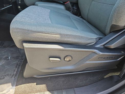Used 2023 Ford F150 XLT AWD/4WD image 15