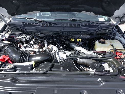 Used 2019 Ford F250 Lariat w/ Lariat Ultimate Package image 13