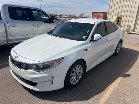 Used 2016 Kia Optima EX image 2