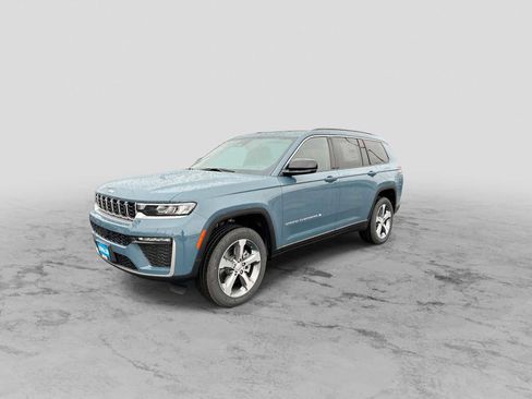 New 2026 Jeep Grand Cherokee L Limited image 4