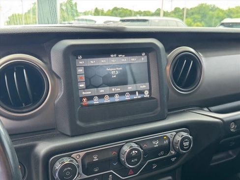 Used 2020 Jeep Wrangler Unlimited Sport S AWD/4WD image 25