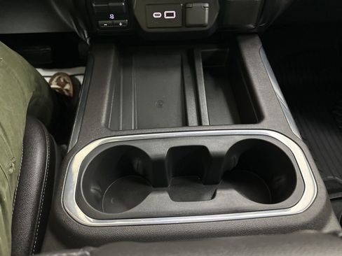 Used 2022 Chevrolet Silverado 1500 LTZ w/ LTZ Premium Package image 41