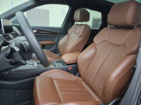 Used 2018 Audi Q5 2.0T Premium Plus w/ Premium Plus Package image 21