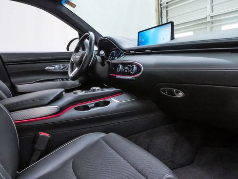 Certified 2024 Genesis GV70 2.5T w/ Sport Prestige Package AWD/4WD image 13