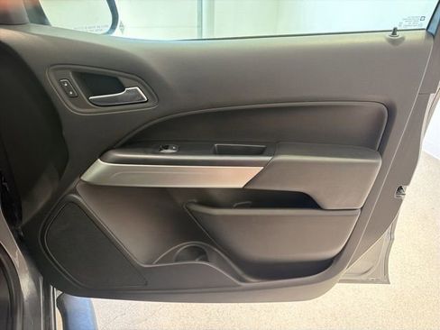 Certified 2022 Chevrolet Colorado LT w/ Safety Package AWD/4WD image 12