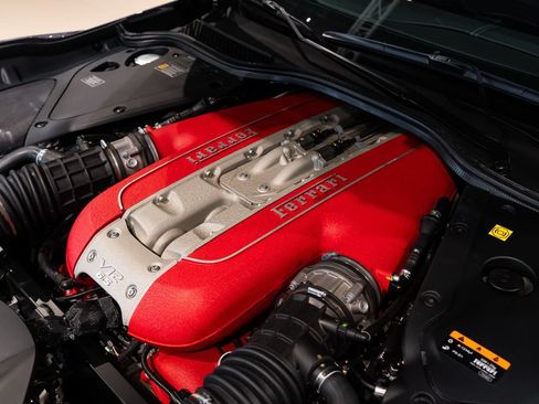 Certified 2021 Ferrari 812 GTS RWD image 21