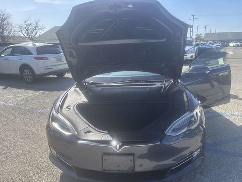 Used 2018 Tesla Model S 75D image 25