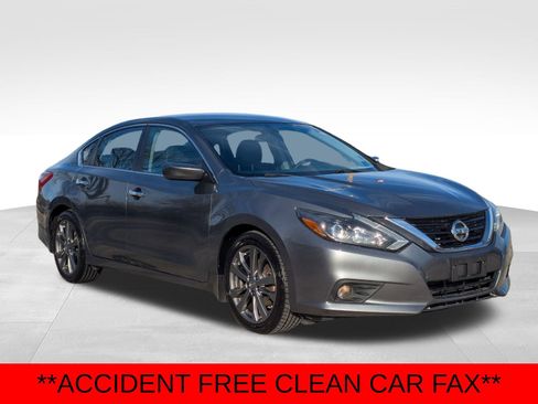Used 2018 Nissan Altima 2.5 SR w/ SR Special Edition image 4
