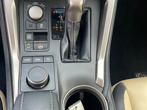 Used 2015 Lexus NX 200t FWD image 11