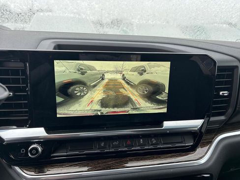 New 2026 GMC Sierra 3500 SLE w/ SLE Value Package image 10