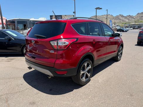 Used 2018 Ford Escape SEL FWD image 5