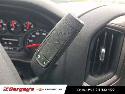 Certified 2025 Chevrolet Silverado 1500 Custom Trail Boss w/ LPO, Dark Essentials Package AWD/4WD image 16