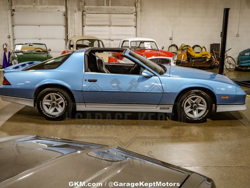 Used 1988 Chevrolet Camaro LT image 66