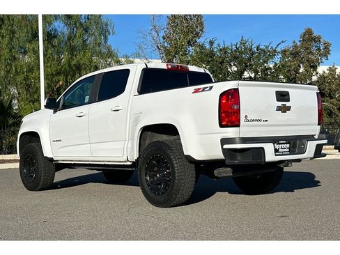 Used 2020 Chevrolet Colorado Z71 image 3