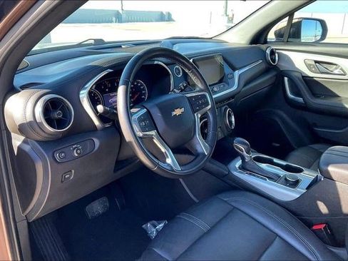 Used 2019 Chevrolet Blazer LT w/ Sun and Wheels Package image 16