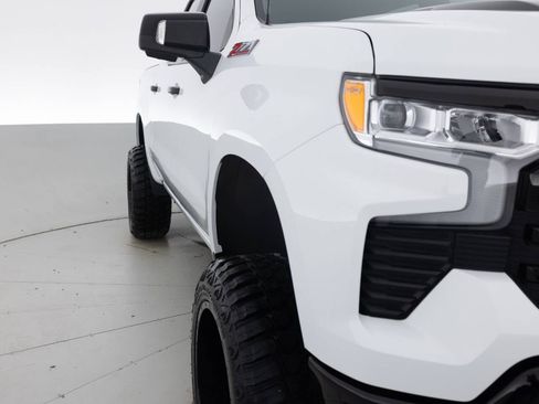 Used 2024 Chevrolet Silverado 1500 LT Trail Boss w/ LT Trail Boss Premium Package image 11