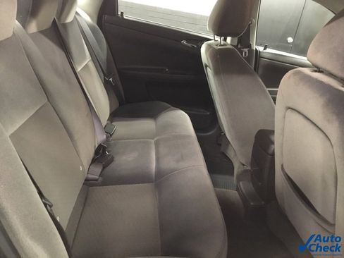 Used 2010 Chevrolet Impala LS image 27