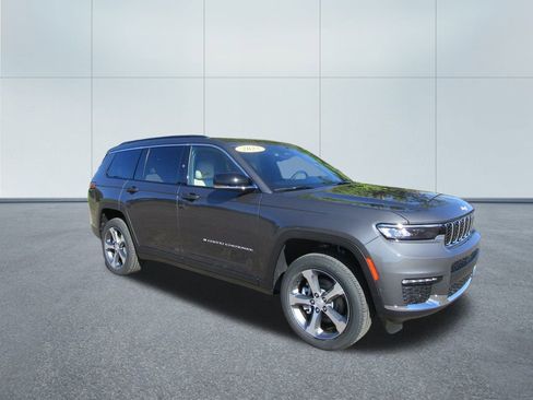 New 2025 Jeep Grand Cherokee L Limited w/ Luxury Tech Group II image 5