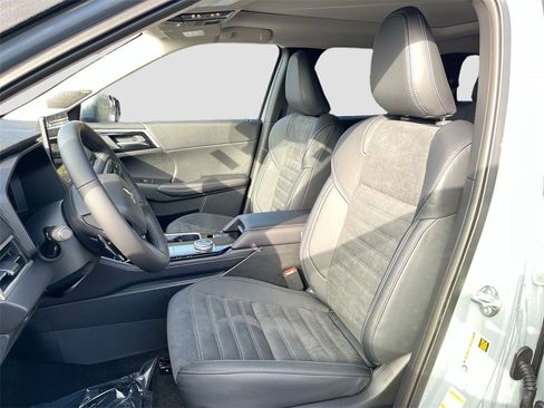 New 2026 Mitsubishi Outlander SE image 20