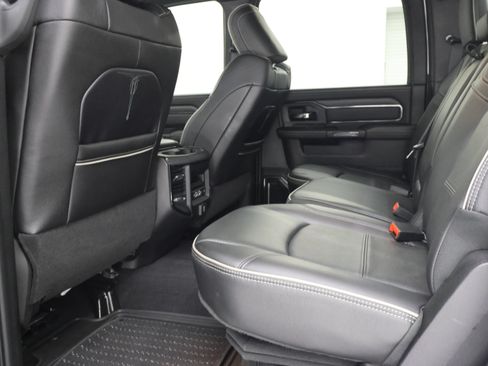 Used 2023 RAM 2500 Limited AWD/4WD image 9