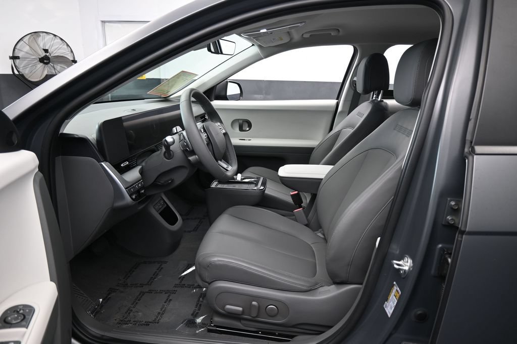 Used 2025 Hyundai Ioniq 5 SEL RWD image 10