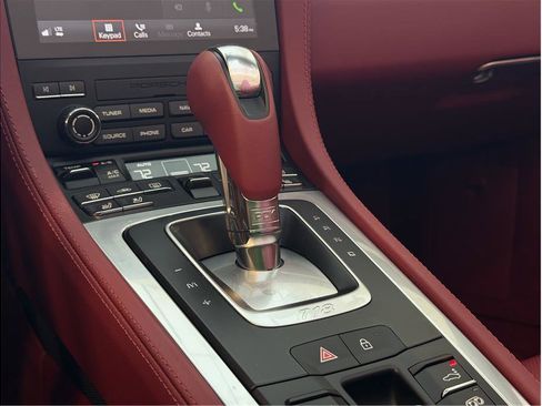 Used 2024 Porsche 718 Boxster S RWD image 17