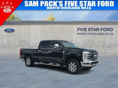 Used 2025 Ford F250 Lariat w/ Chrome Package AWD/4WD image 2