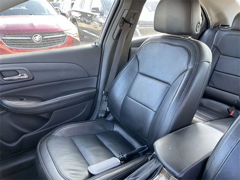 Used 2015 Chevrolet Malibu LTZ image 23