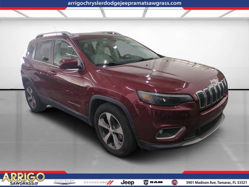 Used 2019 Jeep Cherokee Limited image 1