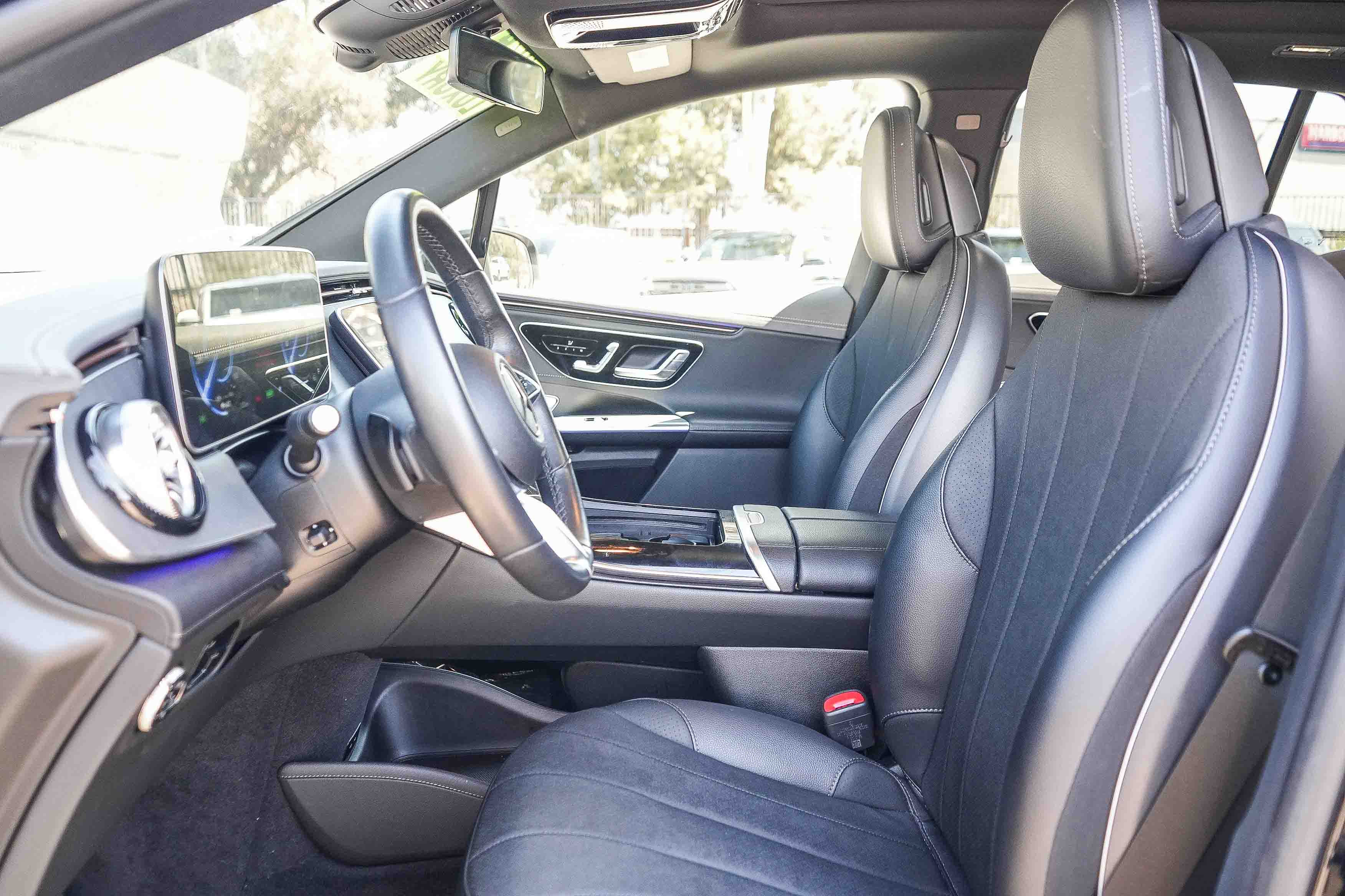 Used 2024 Mercedes-Benz EQE 350+ SUV image 17