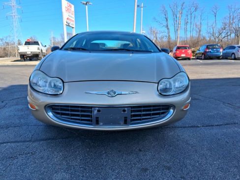 Used 1999 Chrysler Concorde LXi image 2