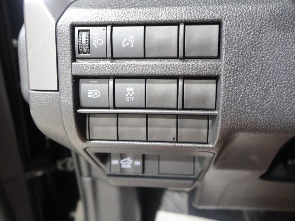 Used 2026 Toyota Tacoma TRD Off-Road AWD/4WD image 34