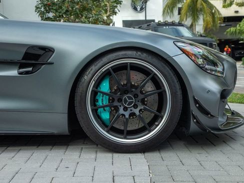 Used 2020 Mercedes-Benz AMG GT R image 33