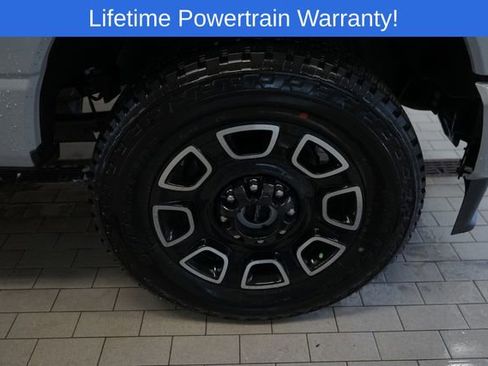 New 2026 Ford F250 Platinum image 19