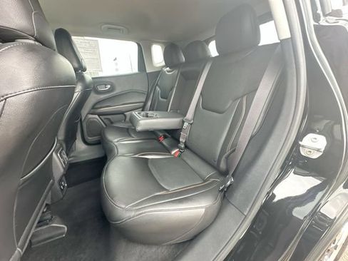 Used 2020 Jeep Compass Limited AWD/4WD image 23