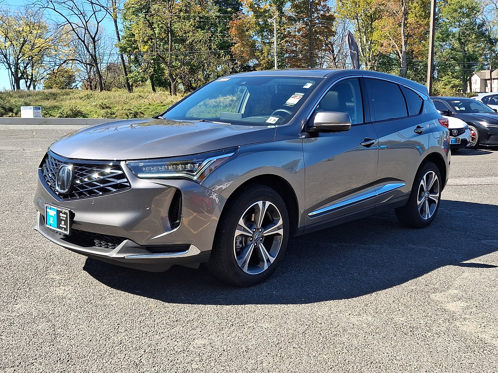 Certified 2025 Acura RDX w/ Technology Package AWD/4WD image 3