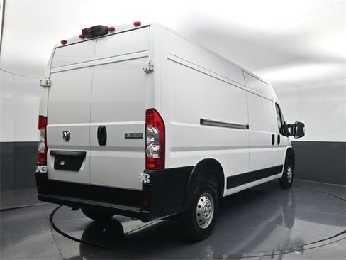 Used 2023 RAM ProMaster 2500 image 7