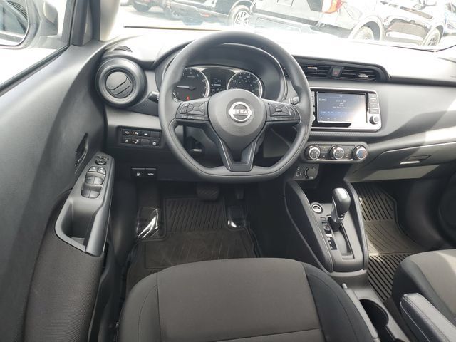 Certified 2025 Nissan Kicks Play S FWD image 10