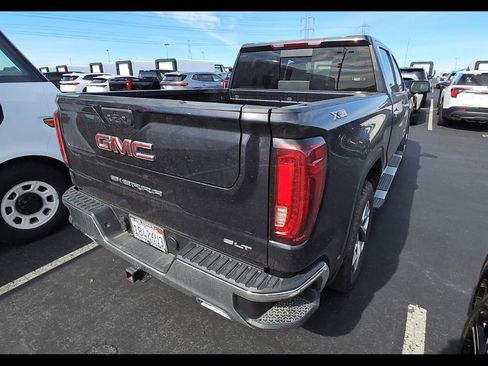 Used 2023 GMC Sierra 1500 SLT w/ SLT Convenience Package image 9