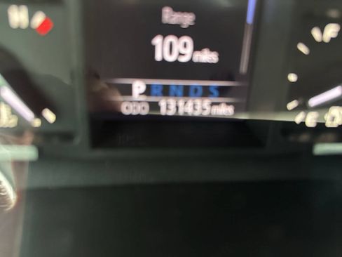 Used 2019 Toyota Tundra SR5 w/ TRD Off Road Package AWD/4WD image 31